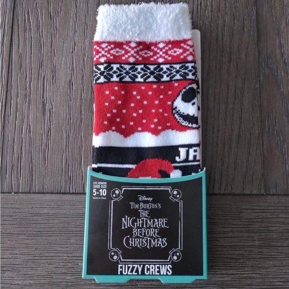 *SOLD* Disney Nightmare Before Christmas Fuzzy Crew Socks Jack Skellington - Picture 1 of 4